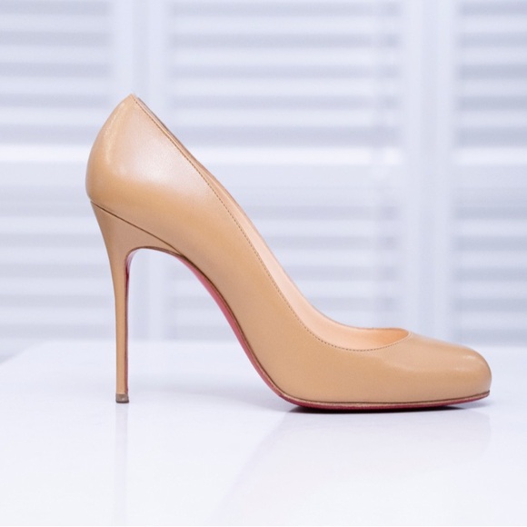 CHRISTIAN LOUBOUTIN beige round toe - Picture 5 of 5